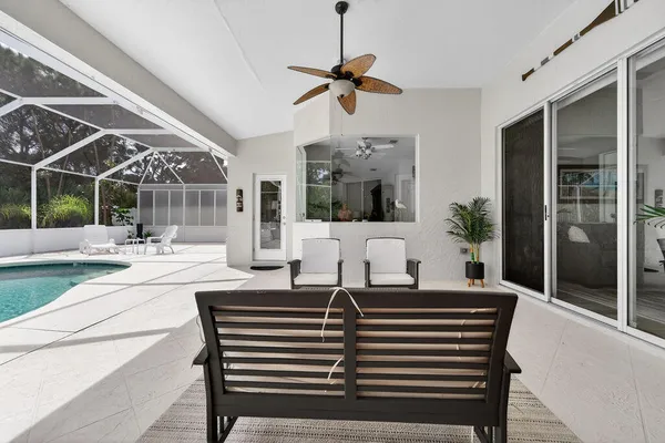 $699,000 | 527 Northwest Bellworth Place, Jensen Beach, FL 34957