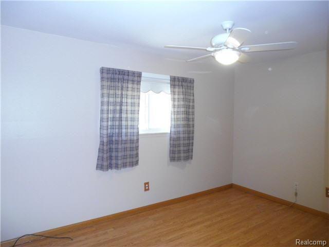 21054 Beech Daly Road Flat Rock, MI 48134 - Photo 14 of 15 br2.jpg