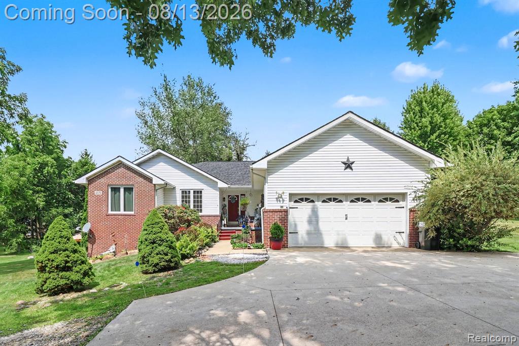 2575 County Farm Road Howell, MI 48843 - Photo 1 of 33 Gallery Image 1