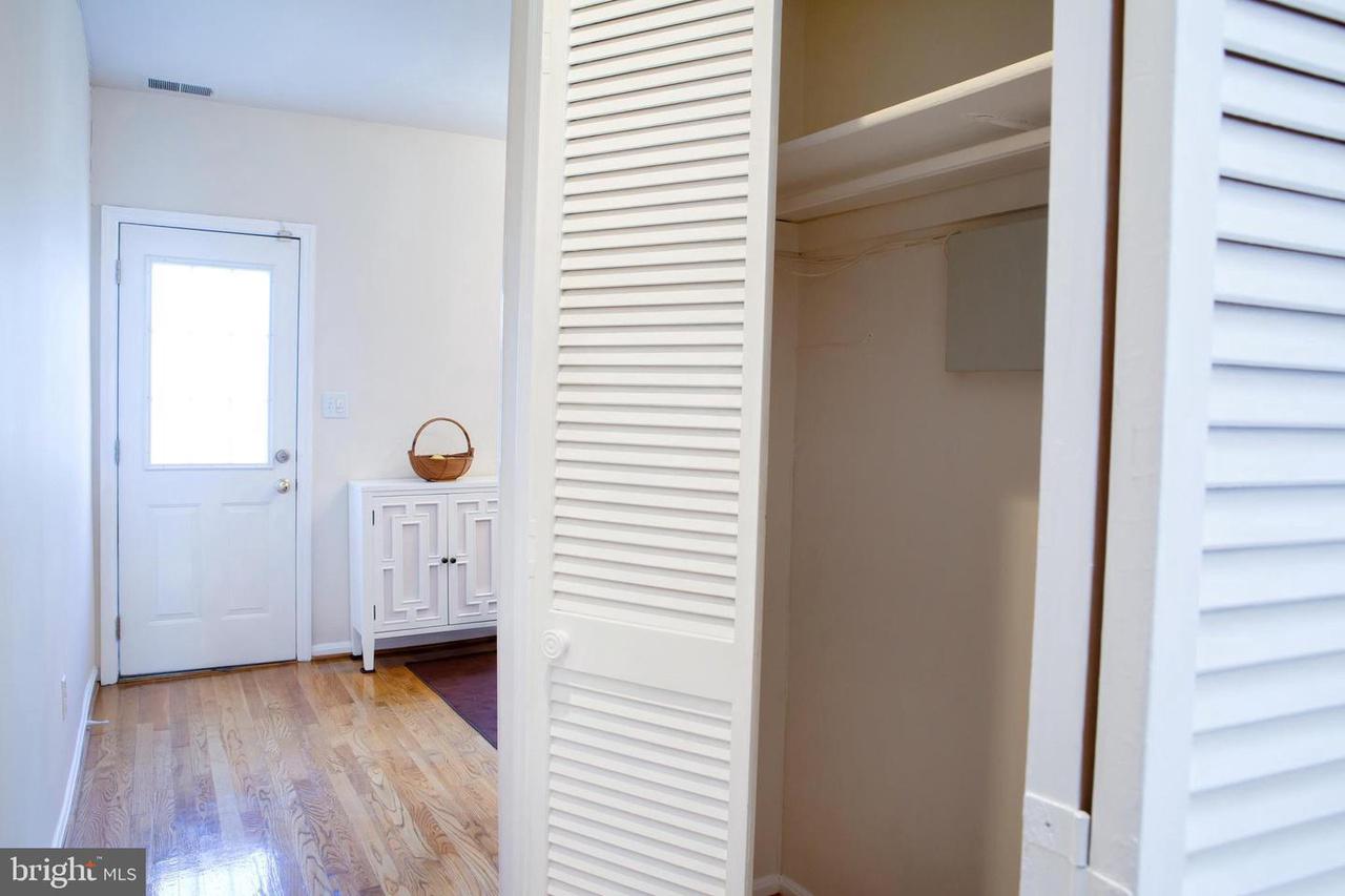 726 6th Street Northeast, Unit 1 Washington, DC 20002 - Photo 7 of 27 Transition between living room and kitchen
