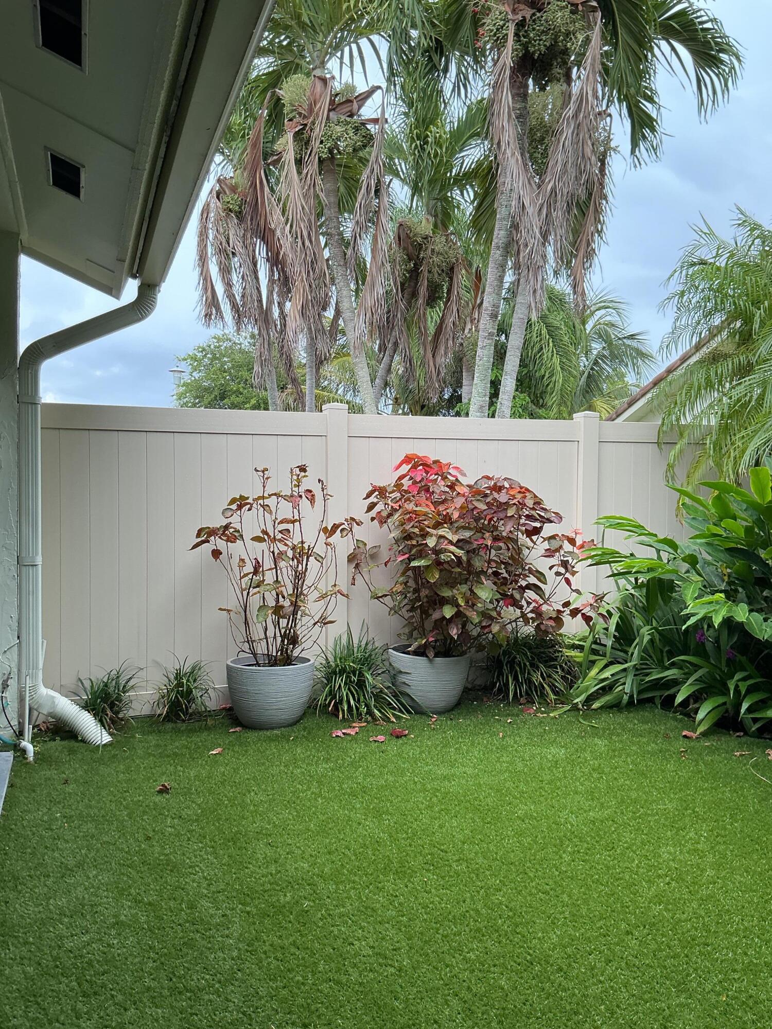 6912 Barbarossa Street Boca Raton, FL 33433 - Photo 40 of 43 IMG_0164