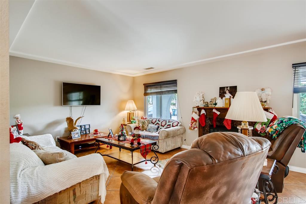 1313 Joy Road Fallbrook, CA 92028 - Photo 2 of 11