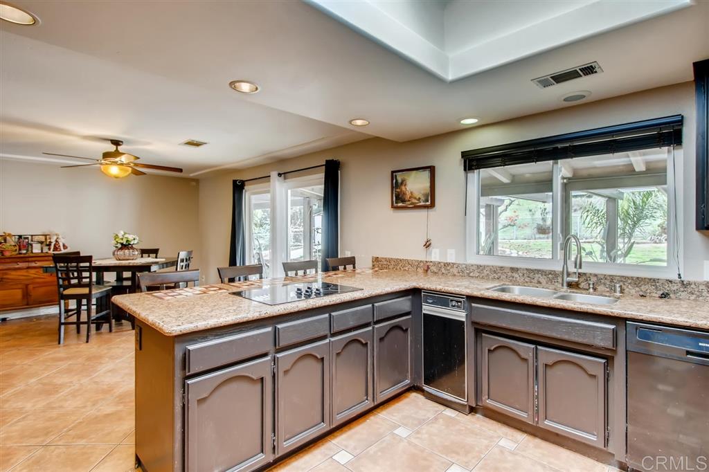 1313 Joy Road Fallbrook, CA 92028 - Photo 5 of 11