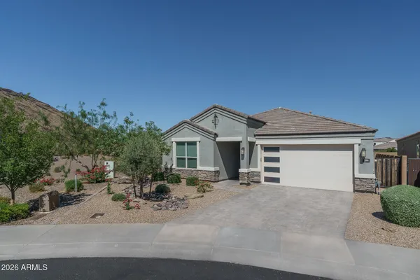 $855,000 | 2004 East Park View Lane, Phoenix, AZ 85024