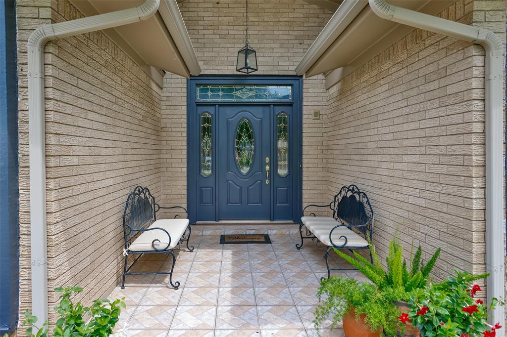 1904 Tulane Street Gainesville, TX 76240 - Photo 3 of 40 Beautiful Entry