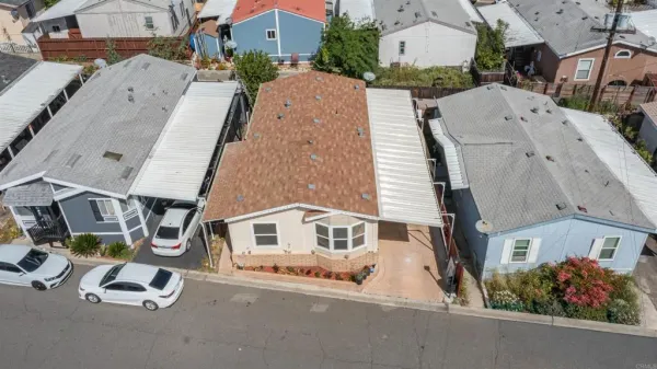 $325,000 | 1638 Calavo Road, Unit 34, Fallbrook, CA 92028