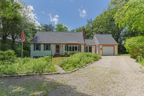 $995,000 | 127 Perch Pond Drive, Chatham, MA 02633