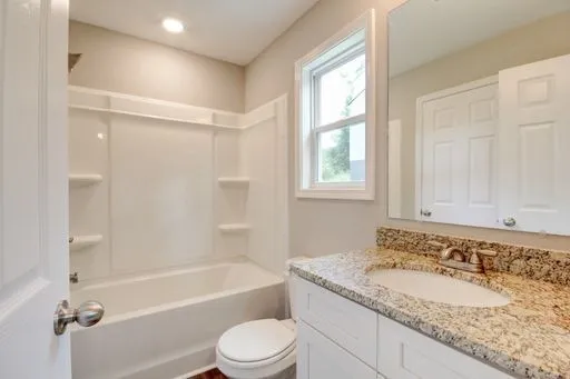 $1,200 | 919 Woody Hills Drive, Clarksville, TN 37040