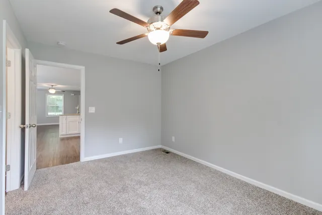 $1,200 | 919 Woody Hills Drive, Clarksville, TN 37040