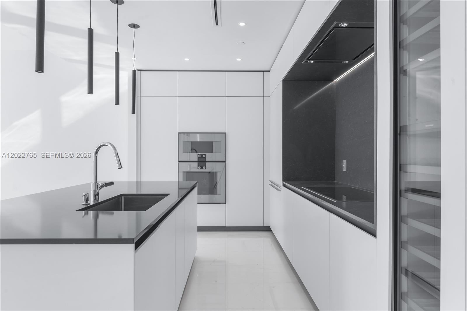 300 Biscayne Blvd Way, Unit 1802 Miami, FL 33131 - Photo 13 of 50