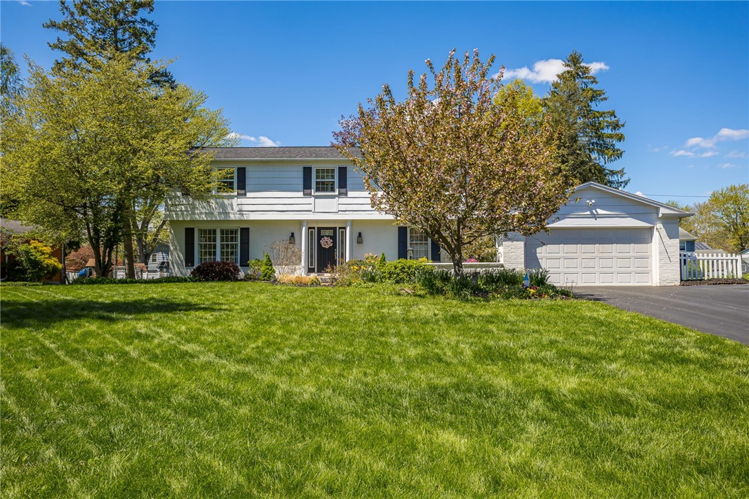 12 Van Buren Road Pittsford, NY 14534 - Photo 5 of 40