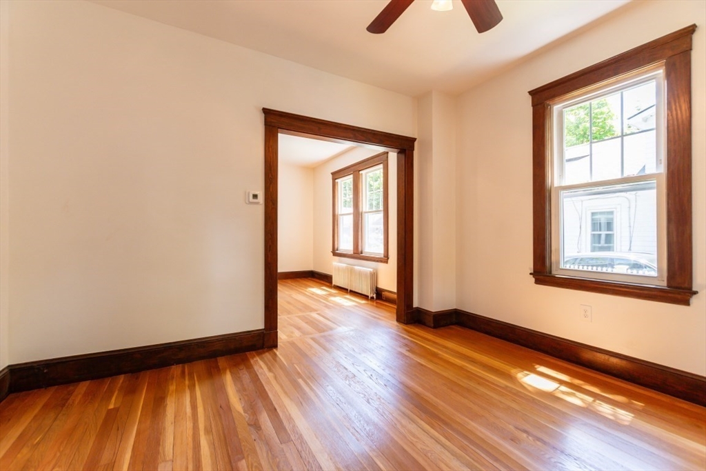 36 Chester Brook Road Waltham, MA 02452 - Photo 4 of 18 Gallery Image 4
