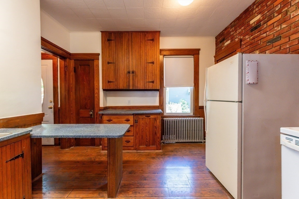 36 Chester Brook Road Waltham, MA 02452 - Photo 6 of 18 Gallery Image 6