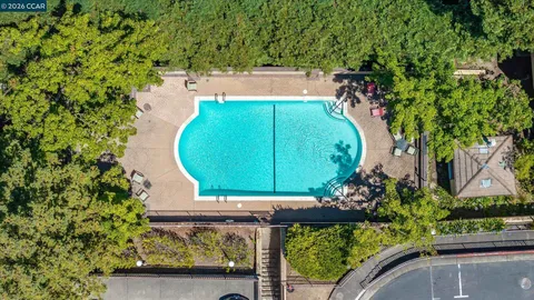$940,000 | 3279 Mt Diablo Court, Unit 18, Lafayette, CA 94549