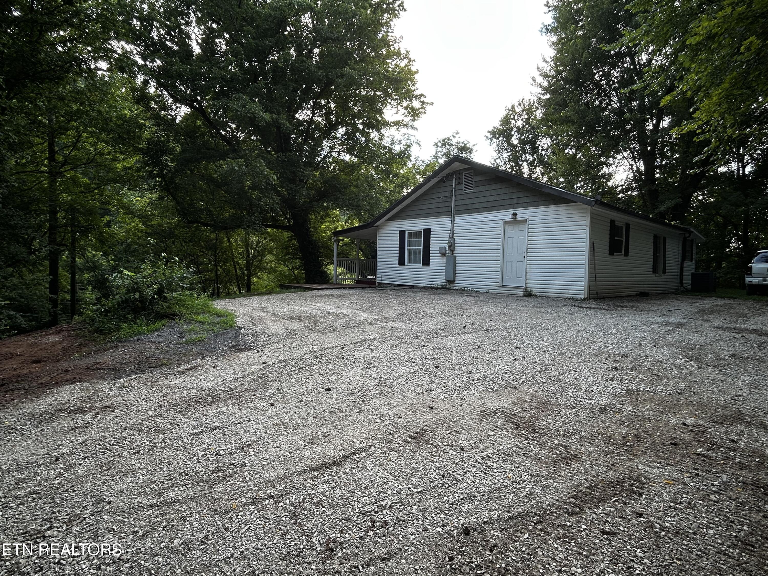3900 Roberts Road Corryton, TN 37721 - Photo 25 of 26 IMG_2053