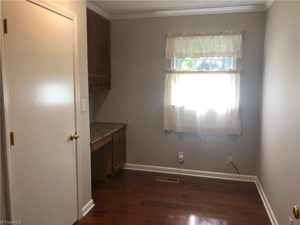 4429 Hampton Road Clemmons, NC 27012 - Photo 8 of 12 Gallery Image 8