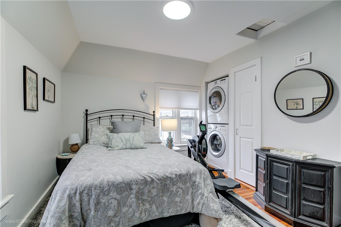 569 Spring Street, Unit 2 Newport, RI 02840 - Photo 17 of 21