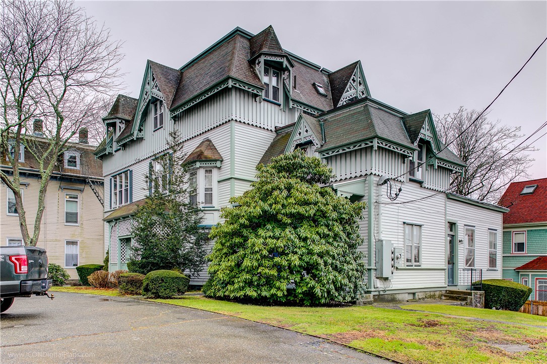 569 Spring Street, Unit 2 Newport, RI 02840 - Photo 21 of 21