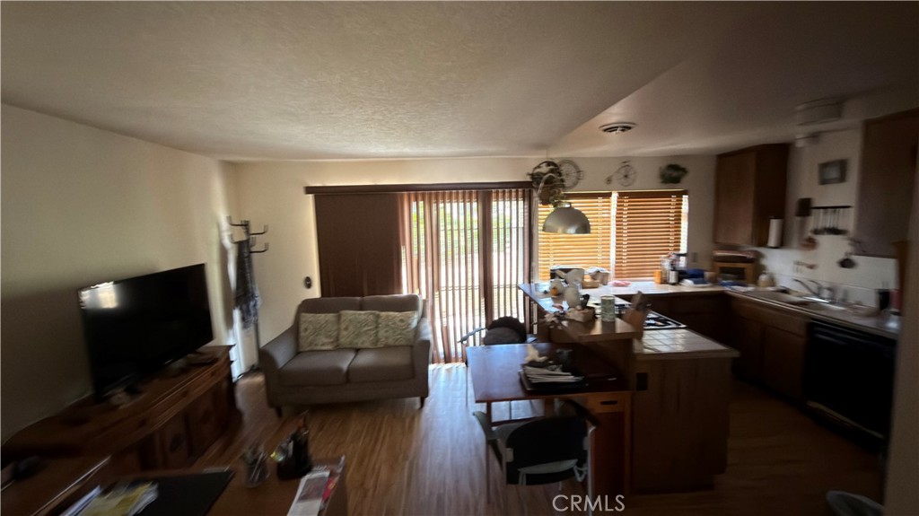 150 Richeth Road San Diego, CA 92114 - Photo 4 of 9