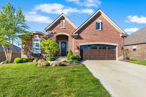 $779,900 | 24523 Pinnacle Circle, South Lyon, MI 48178