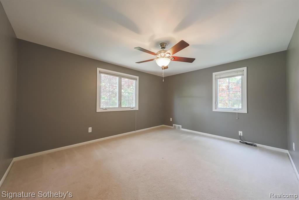 5139 Wing Lake Road Bloomfield Hills, MI 48302 - Photo 28 of 43