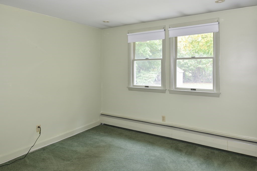 11 Robert Road Danvers, MA 01923 - Photo 16 of 31 Gallery Image 16