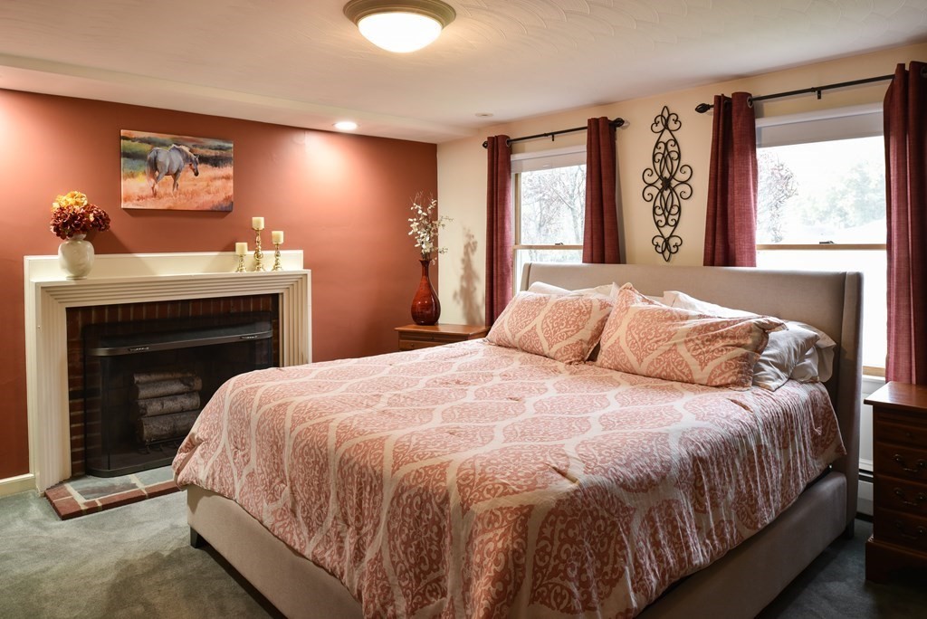 11 Robert Road Danvers, MA 01923 - Photo 18 of 31 Gallery Image 18