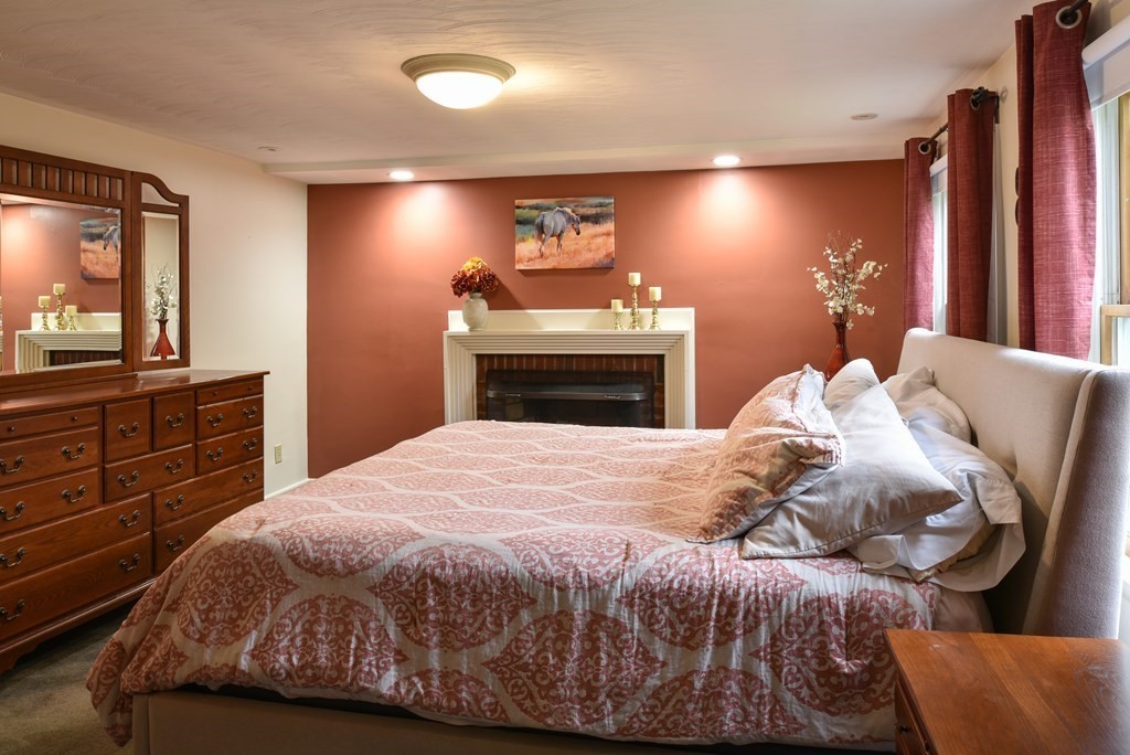 11 Robert Road Danvers, MA 01923 - Photo 19 of 31 Gallery Image 19