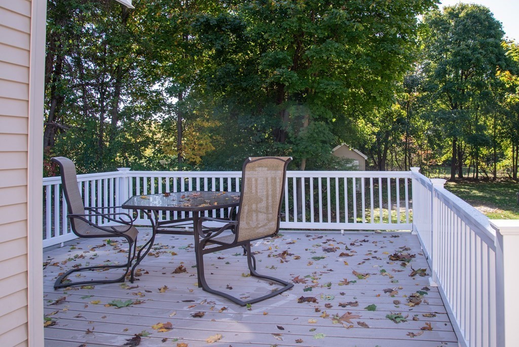 11 Robert Road Danvers, MA 01923 - Photo 25 of 31 Gallery Image 25