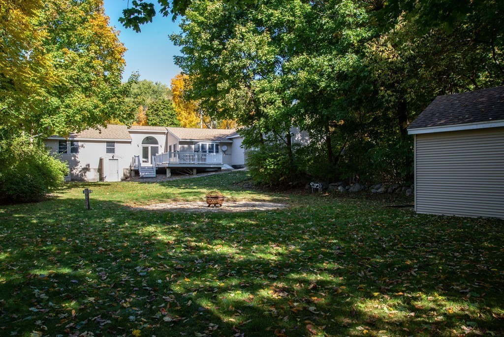 11 Robert Road Danvers, MA 01923 - Photo 28 of 31 Gallery Image 28
