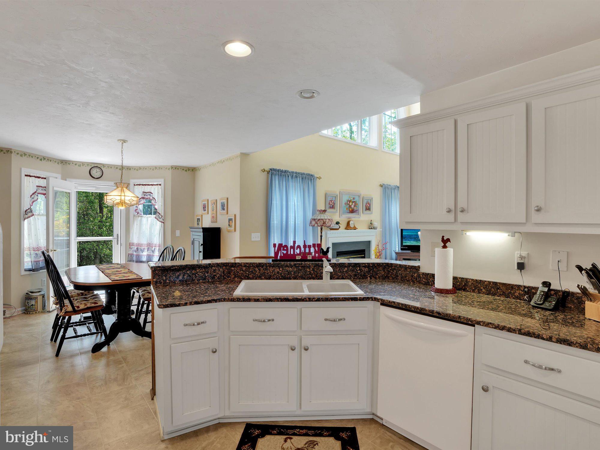 6490 Pamadeva Road Hanover, PA 17331 - Photo 11 of 33