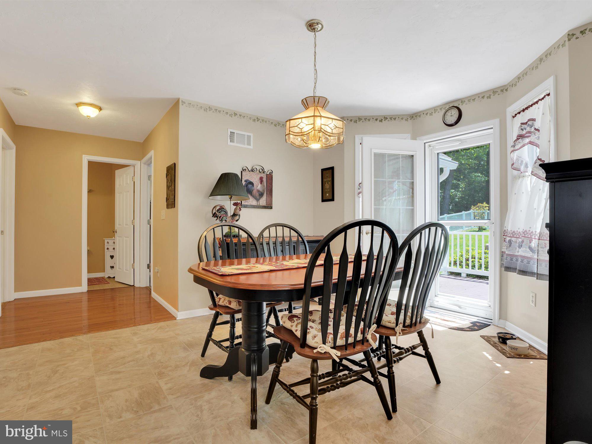 6490 Pamadeva Road Hanover, PA 17331 - Photo 13 of 33