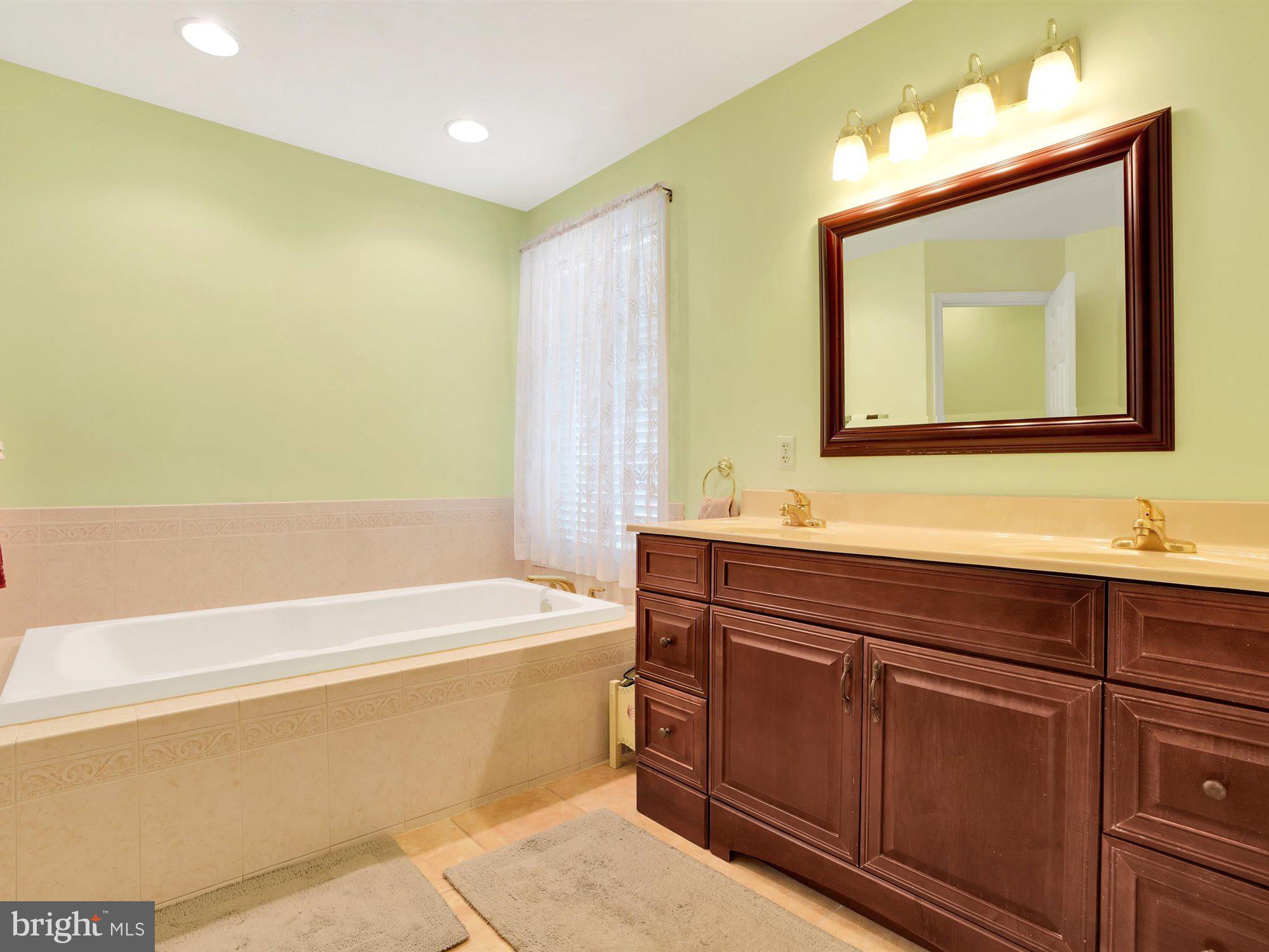 6490 Pamadeva Road Hanover, PA 17331 - Photo 23 of 33