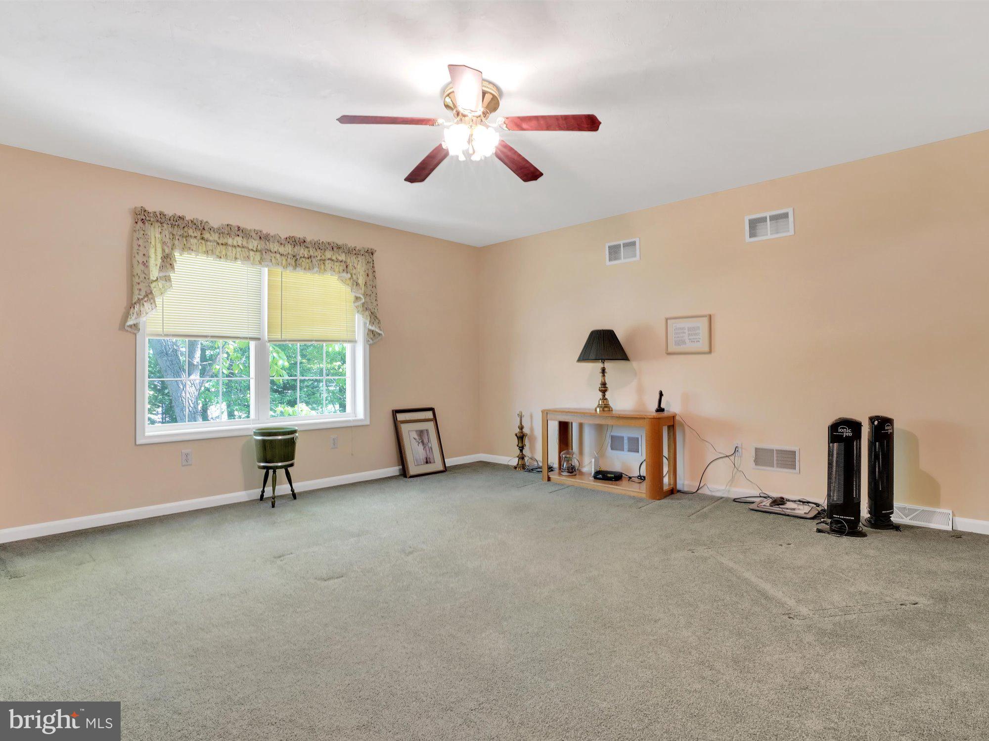 6490 Pamadeva Road Hanover, PA 17331 - Photo 27 of 33