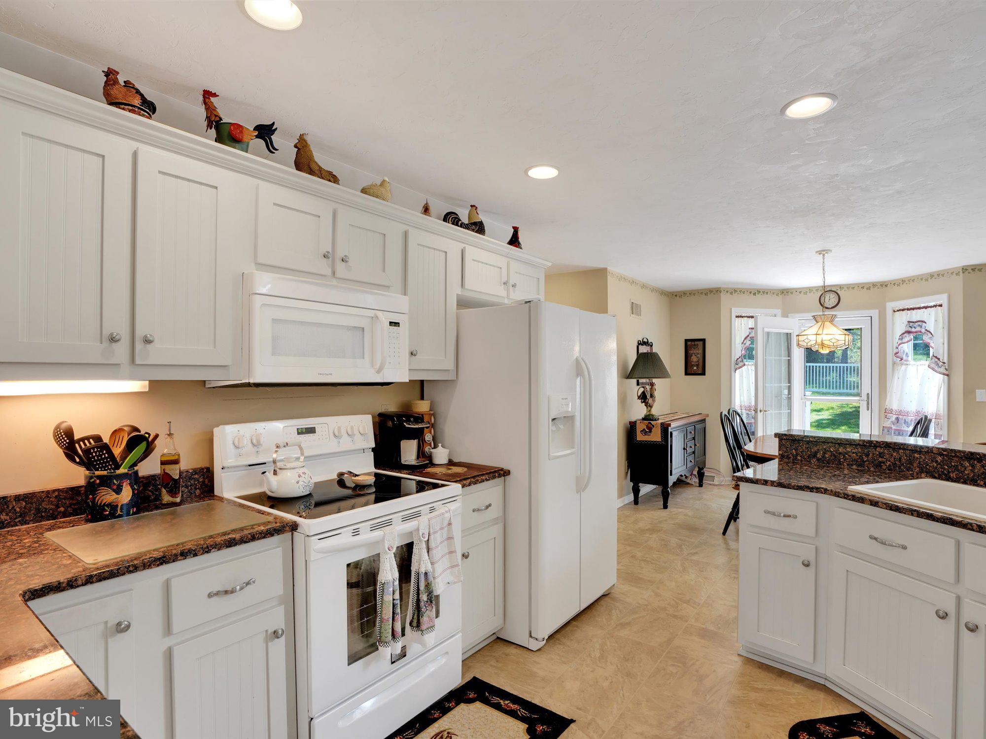 6490 Pamadeva Road Hanover, PA 17331 - Photo 10 of 33
