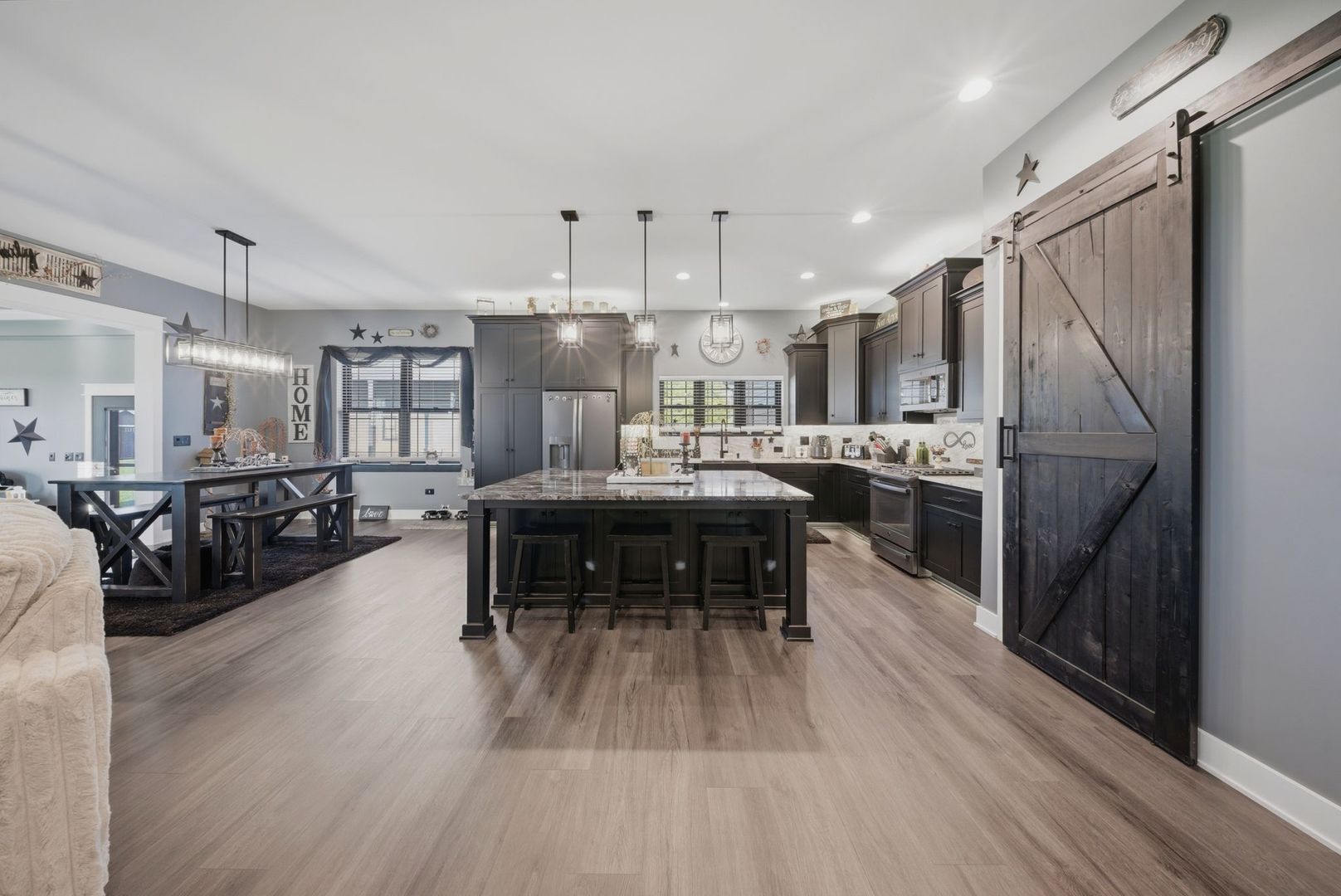 2401 North 4350th Road Sheridan, IL 60551 - Photo 13 of 56