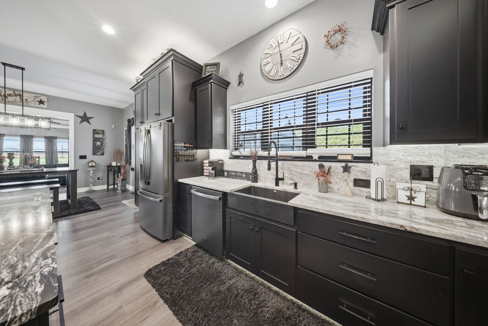 2401 North 4350th Road Sheridan, IL 60551 - Photo 14 of 56