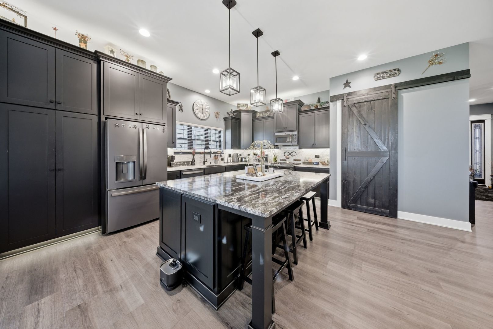 2401 North 4350th Road Sheridan, IL 60551 - Photo 16 of 56