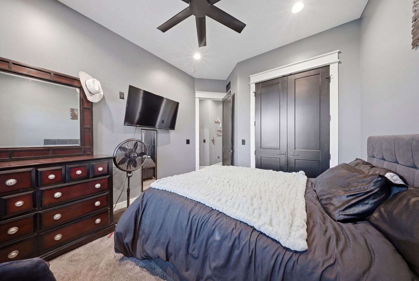 2401 North 4350th Road Sheridan, IL 60551 - Photo 32 of 56