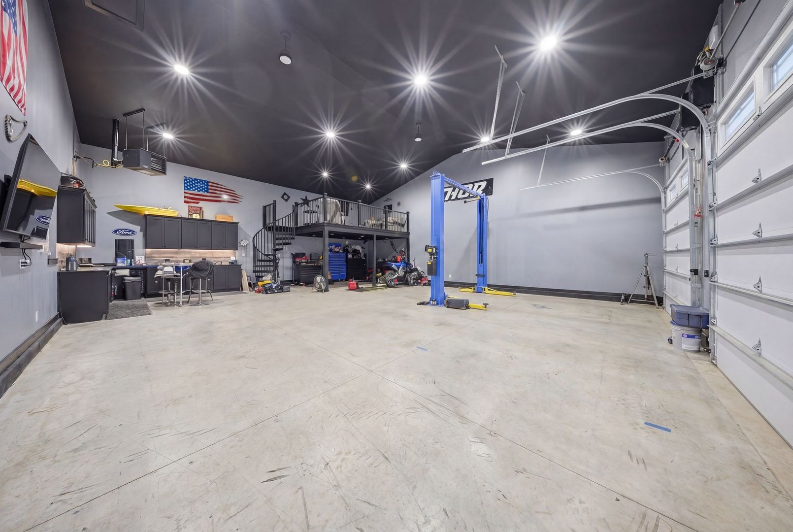 2401 North 4350th Road Sheridan, IL 60551 - Photo 44 of 56