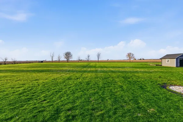 $989,900 | 2401 North 4350th Road, Sheridan, IL 60551