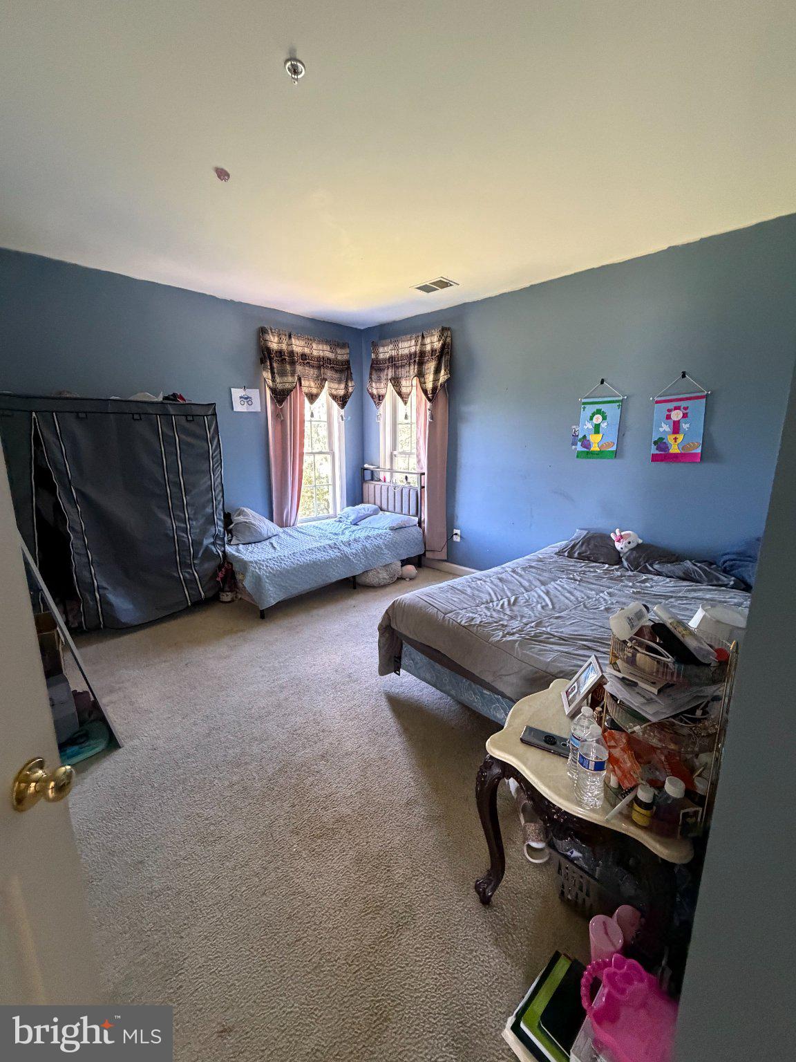 18724 Brooke Road Brinklow, MD 20862 - Photo 35 of 52 Spacious room with natural light.