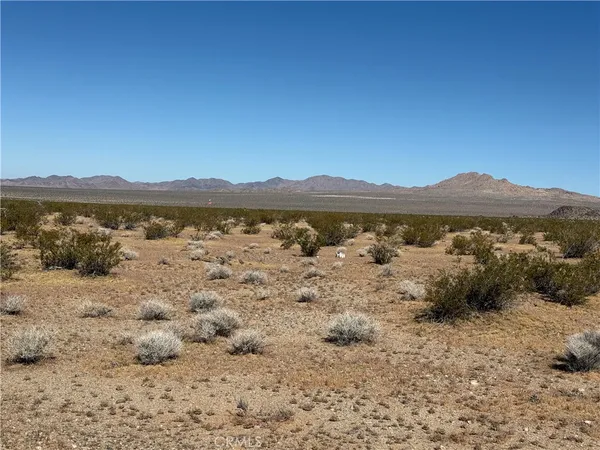 $14,950 | 0 Shapaval Avenue, Lucerne Valley, CA 92356