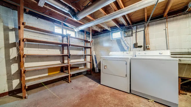 $150,000 | 240 Renrose Avenue, Loves Park, IL 61111