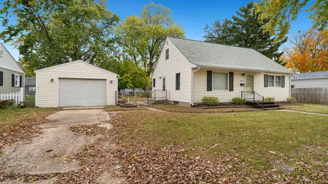 $150,000 | 240 Renrose Avenue, Loves Park, IL 61111