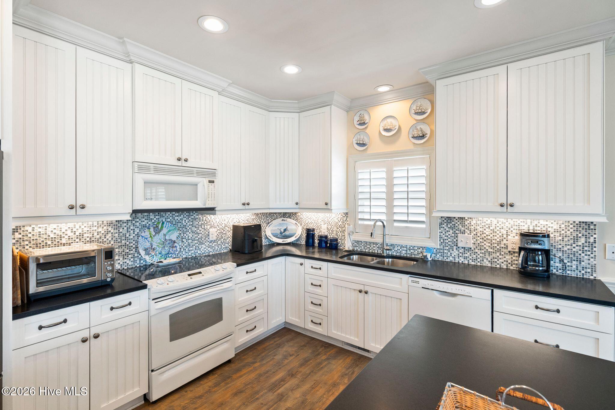 12 Pender Street Ocean Isle Beach, NC 28469 - Photo 49 of 120