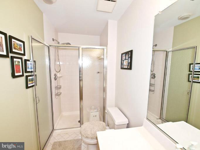 2413 20th Street Northwest, Unit 6 Washington, DC 20009 - Photo 5 of 6 Bath #2