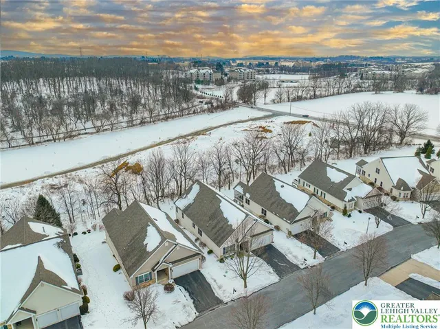 $520,000 | 134 Glenmoor Circle South, Easton, PA 18045