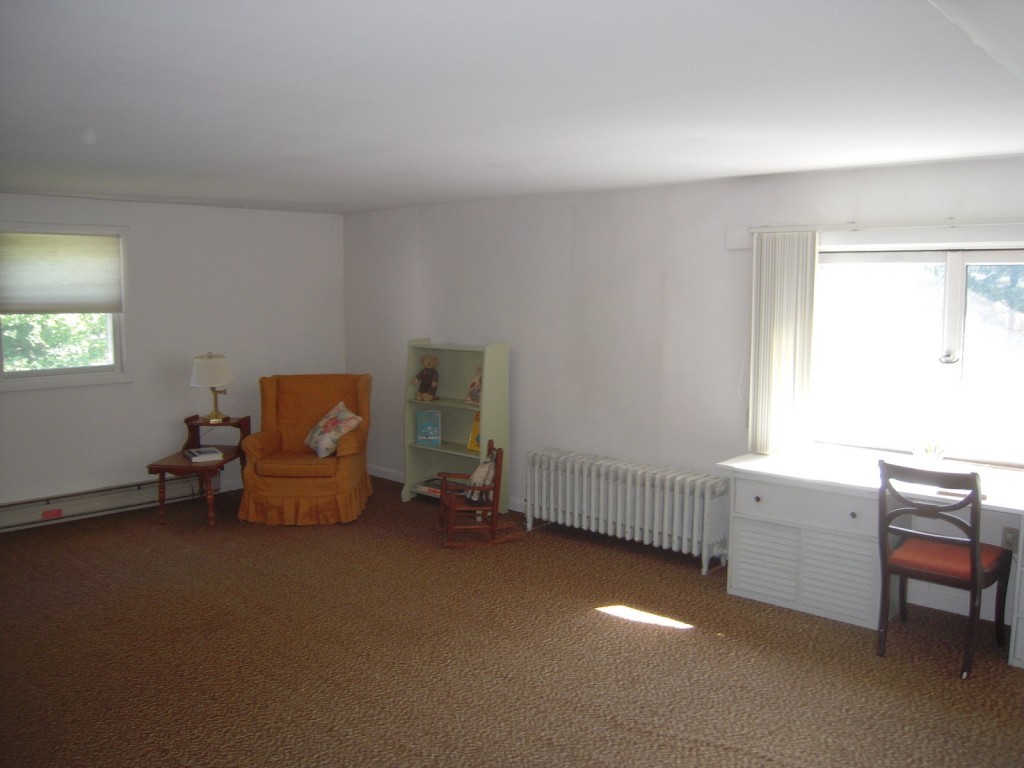 5 Hillcrest Road Essex Junction, VT 05452 - Photo 22 of 36 Gallery Image 22