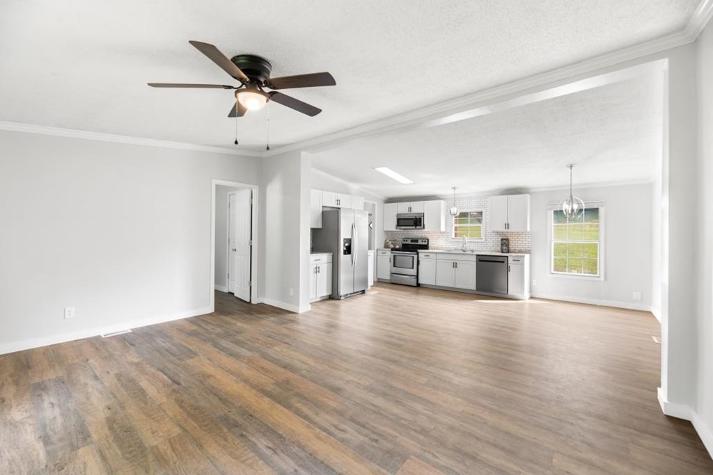 128 County Road 151 Riceville, TN 37370 - Photo 2 of 13 Gallery Image 2